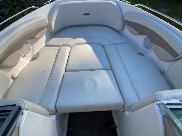 Pre-Owned 2004 Chaparral Power Boat for sale